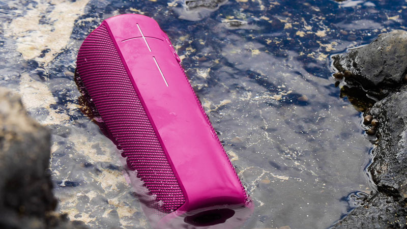 UE MEGABOOM PLUM